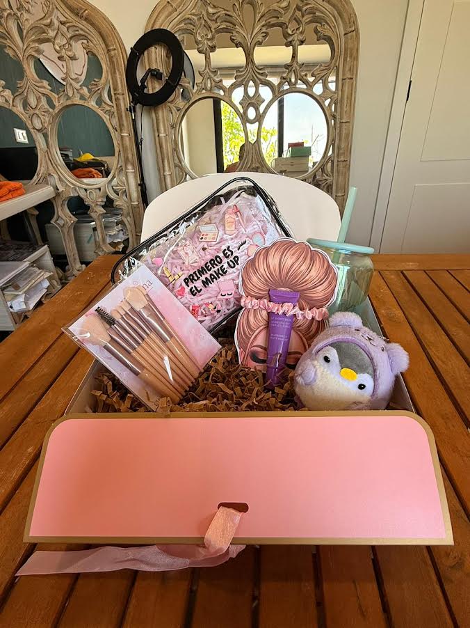 CAJA MAKE UP
